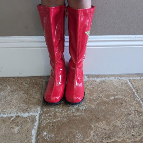 BRAND NEW GIRLS WONDER WOMAN BOOTS SIZE 2/3 - Picture 3 of 3